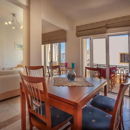 דירה Mistercrete Holidays House