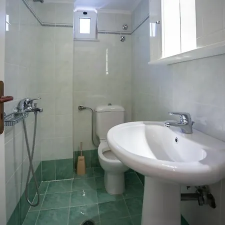 Mistercrete Holidays House * Mílatosz